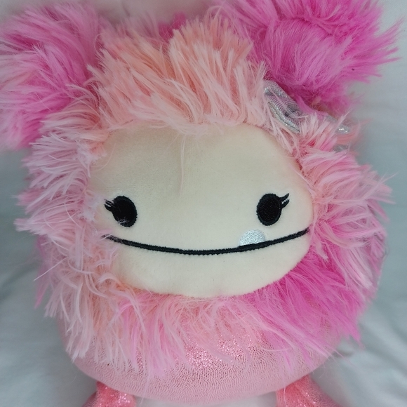 Squismallow Caparinne Pink Fluffy Plush Toy - Picture 2 of 6
